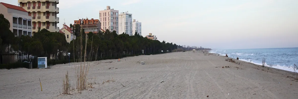 image-installation-carport-solaire-argeles-sur-mer.webp Image Installation carport solaire Argelès-sur-Mer