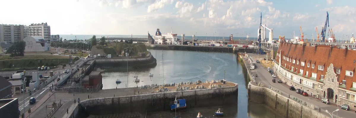 image-installation-carport-solaire-calais.webp Image Installation carport solaire Calais