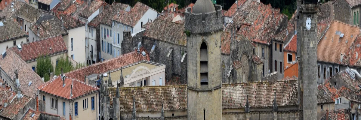 image-installation-carport-solaire-clermont-l-herault.webp Image Installation carport solaire Clermont-l'Hérault