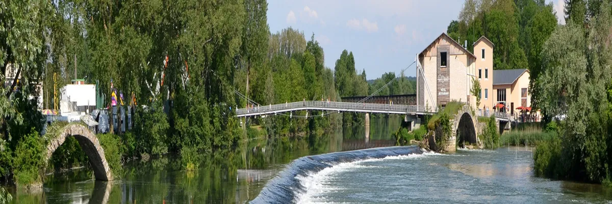 image-installation-carport-solaire-dole.webp Image Installation carport solaire Dole