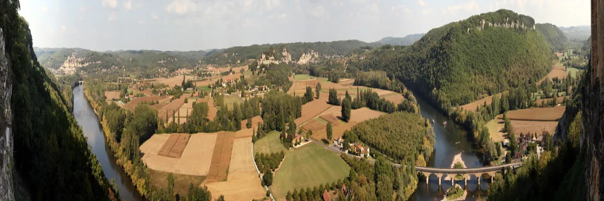 image-installation-carport-solaire-dordogne.webp Image Installation carport solaire Dordogne