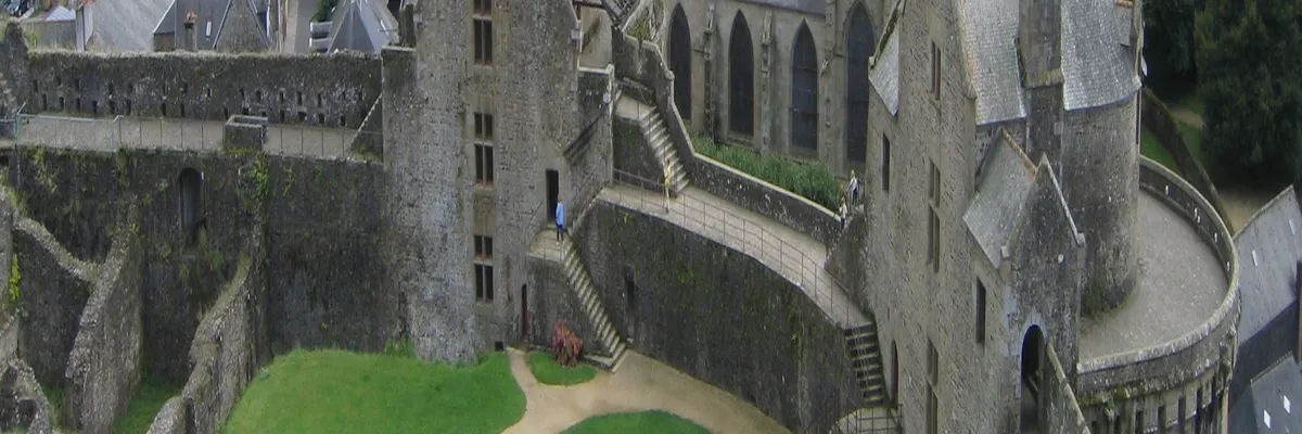 image-installation-carport-solaire-fougeres.webp Image Installation carport solaire Fougères