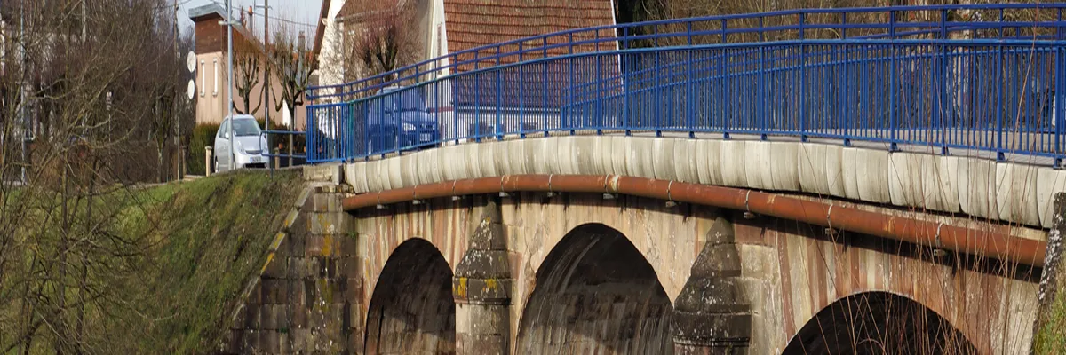 image-installation-carport-solaire-lure.webp Image Installation carport solaire Lure