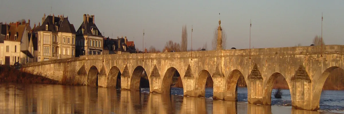 image-installation-carport-solaire-nievre.webp Image Installation carport solaire Nièvre