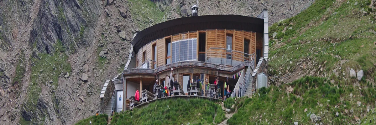 image-installation-carport-solaire-saint-gervais-les-bains.webp Image Installation carport solaire Saint-Gervais-les-Bains