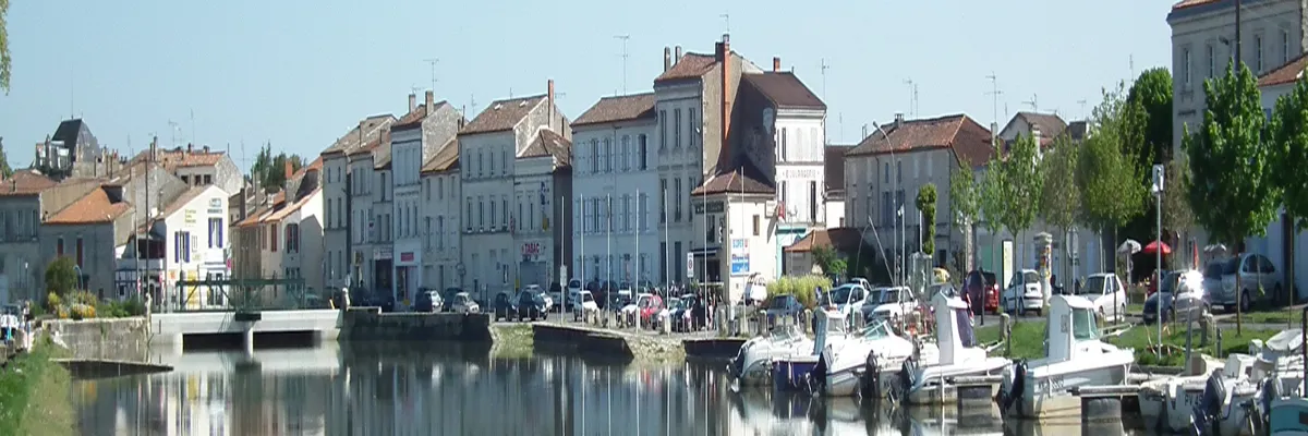 image-installation-carport-solaire-saujon.webp Image Installation carport solaire Saujon