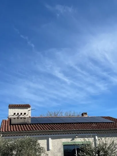 Image de AJ SOLAR - Votre Partenaire en Transition Énergétique