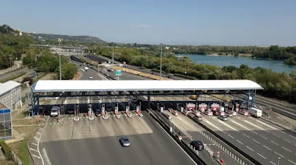 Image de EIM Services - Panneaux photovoltaïques