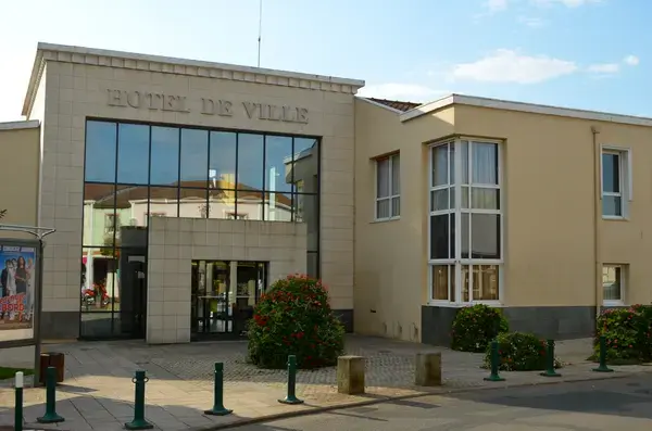 Installation Carport Solaire Installation carport solaire Le Loroux-Bottereau