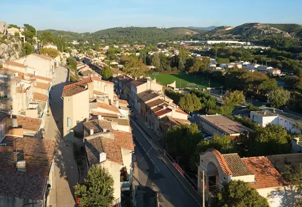 Installation Carport Solaire Installation carport solaire Les Pennes-Mirabeau