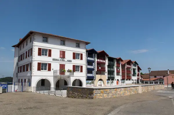 Installation Carport Solaire Installation carport solaire Saint-Pierre-d'Irube